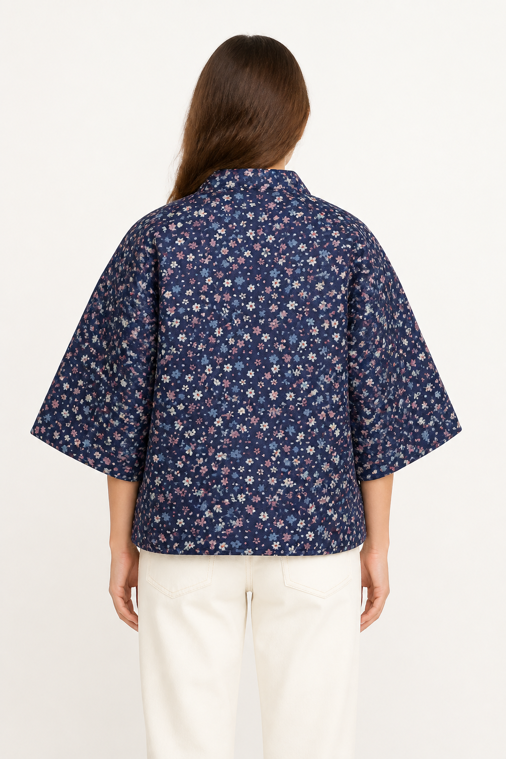 Hanten matelasse femme Ikigai bleu a fleurs - vue de dos