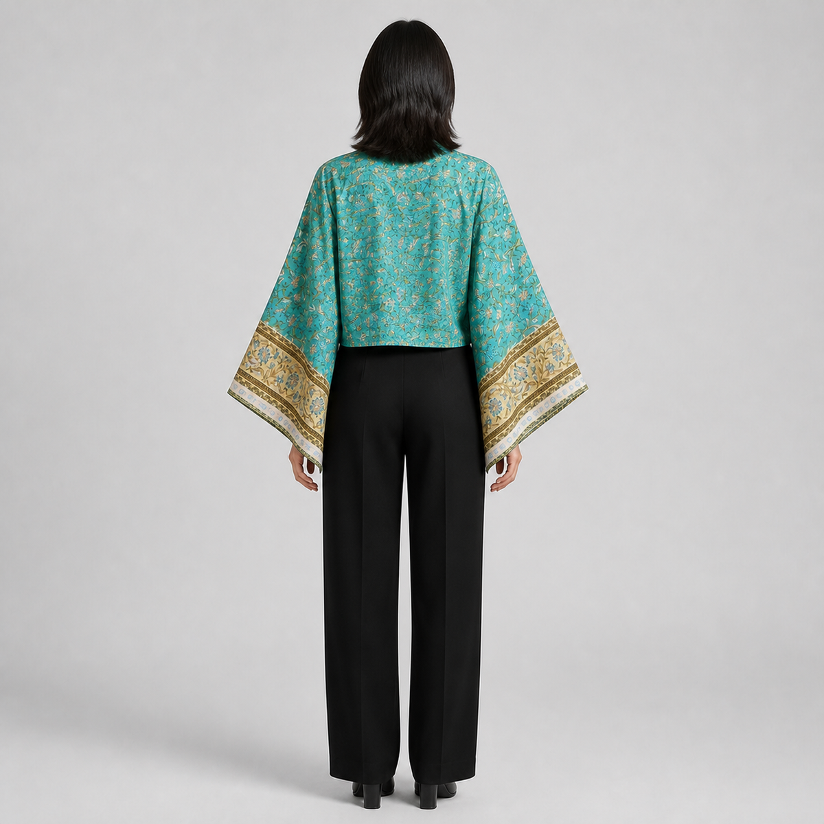 Kimono court cache-cœur femme Kaito vue de dos