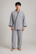 Ensemble pyjama kimono homme Komori gris porte - vue de face