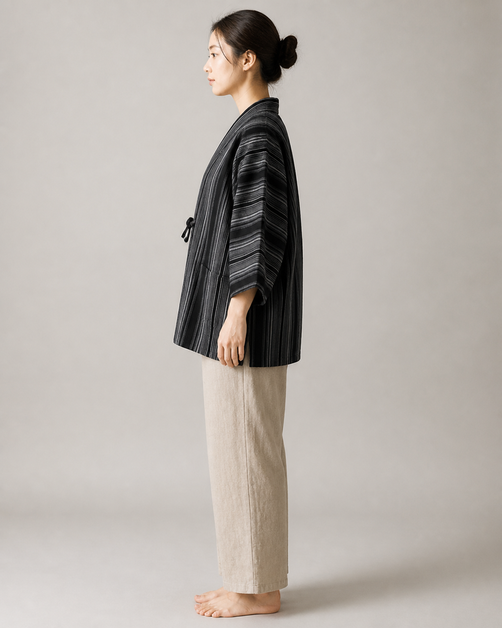 Hanten matelasse femme Musubi gris - vue de profil