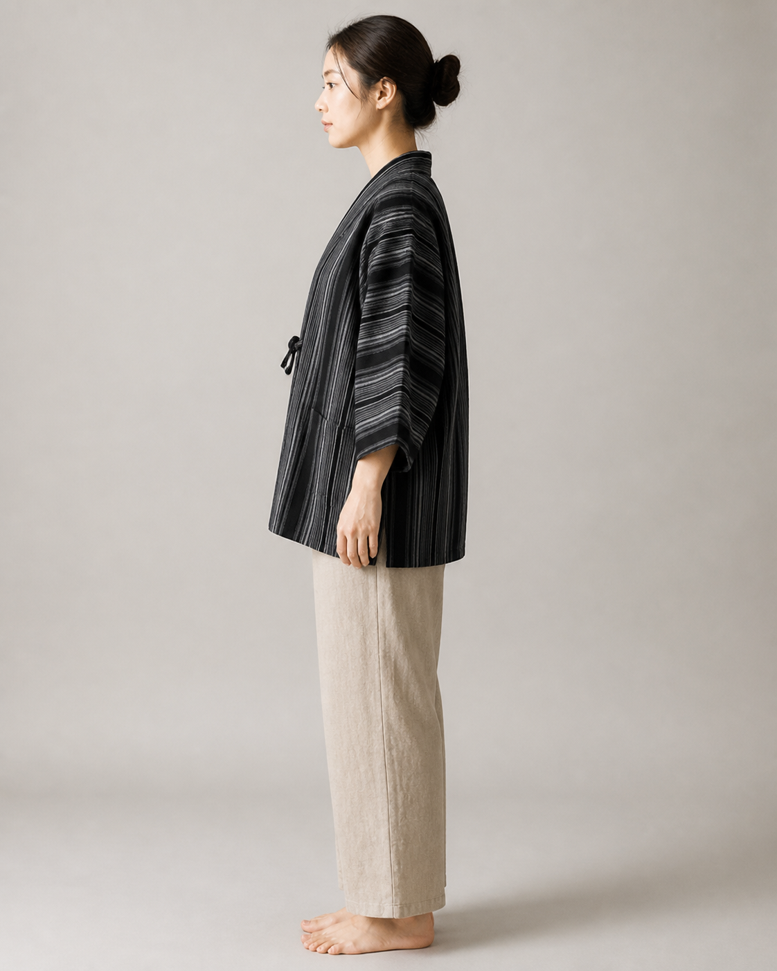 Hanten matelasse femme Musubi gris - vue de profil