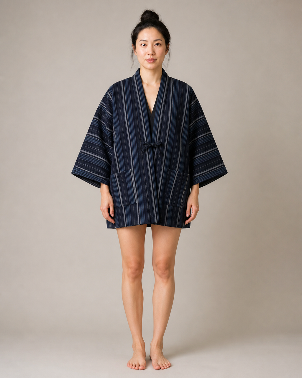 Hanten matelasse femme Musubi bleu marine - vue de face